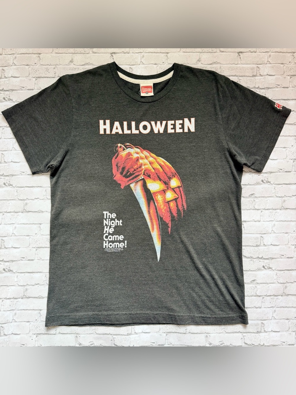 HOMAGE Halloween Movie Graphic Crewneck Tee